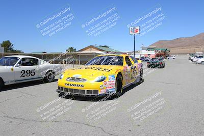 media/May-07-2022-Cobra Owners Club of America (Sat) [[e681d2ddb7]]/Around the Pits/